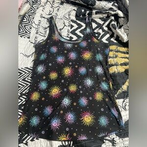 No Boundaries Gray Tank Top with Sun and Swirl Design